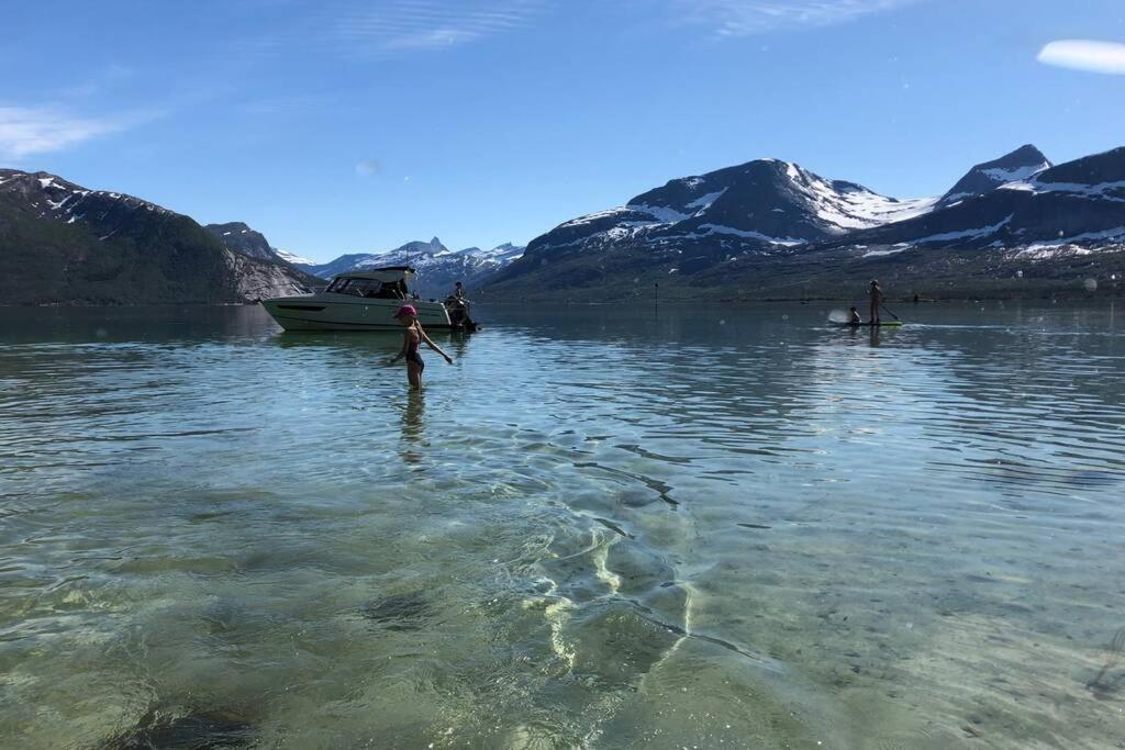 Unique holdiay home in spectacular Efjord Ballangen Extérieur photo