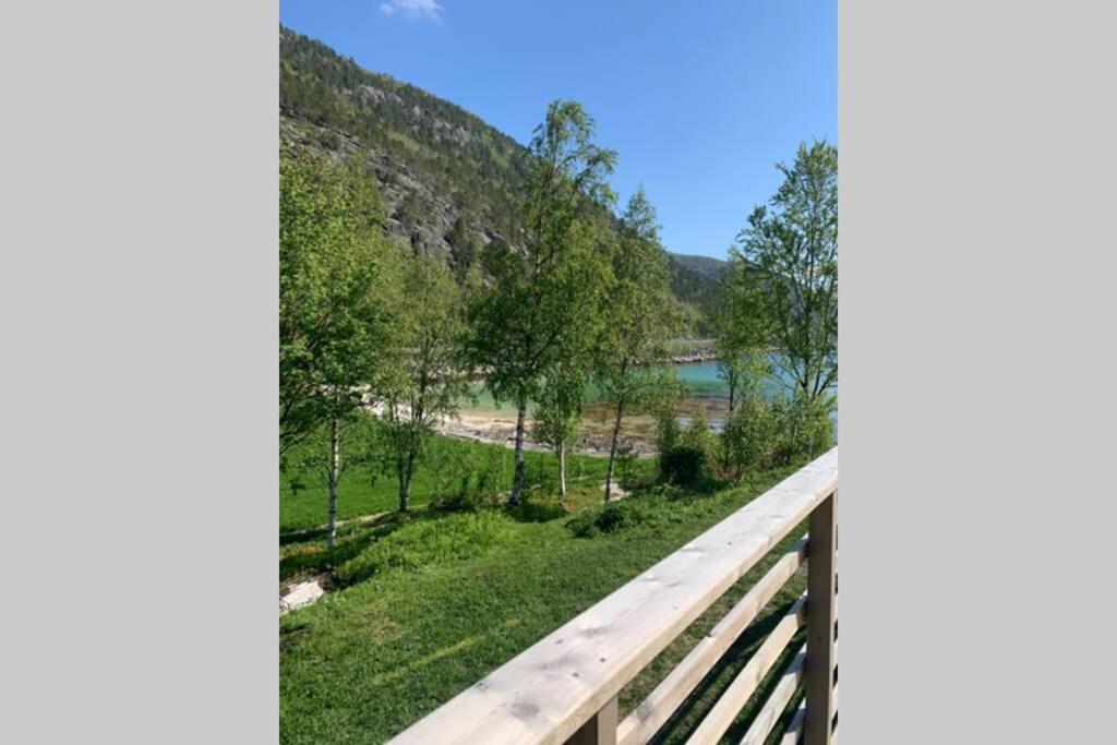 Unique holdiay home in spectacular Efjord Ballangen Extérieur photo