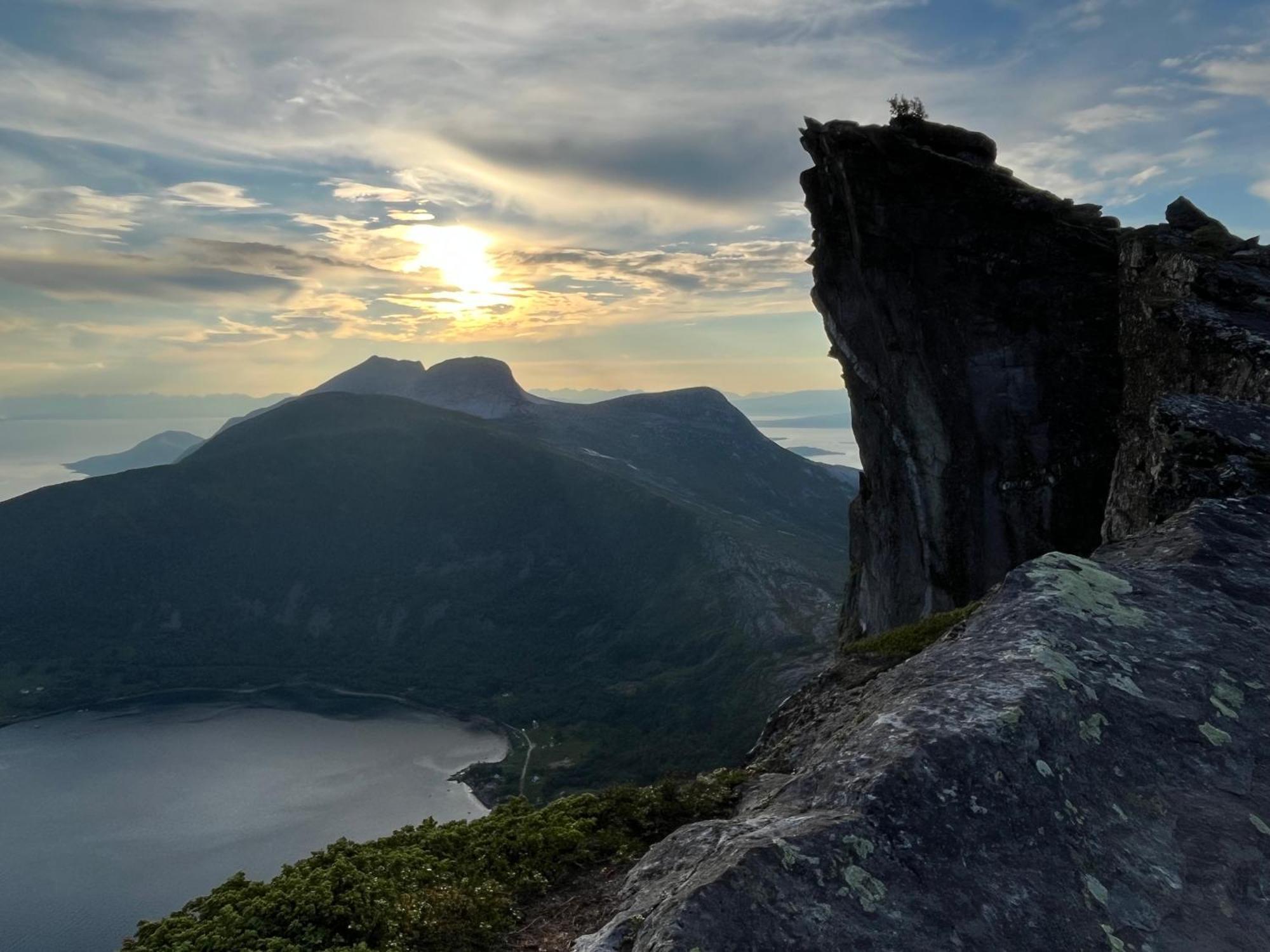 Unique holdiay home in spectacular Efjord Ballangen Extérieur photo