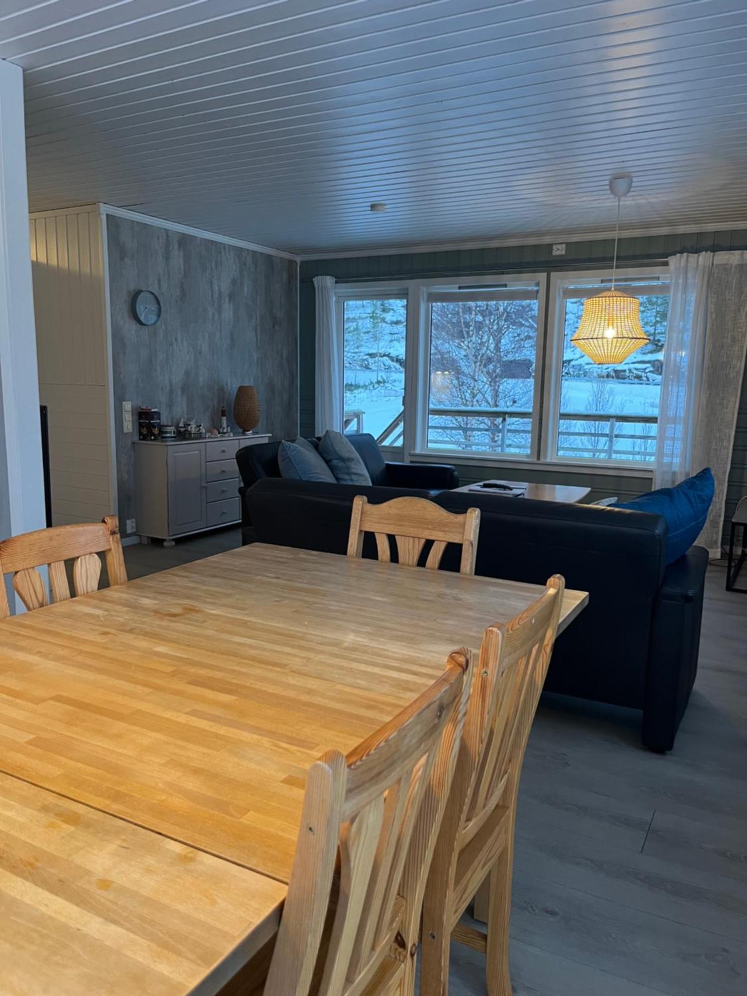 Unique holdiay home in spectacular Efjord Ballangen Extérieur photo